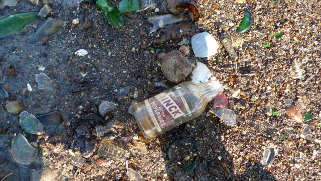 Minck soda bottle
